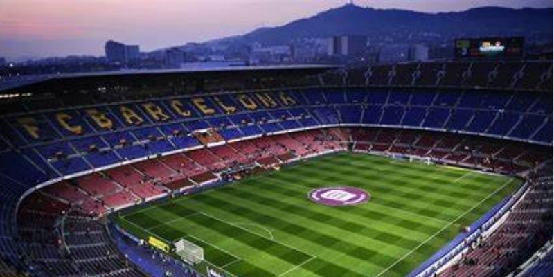 Sân vận động – Camp Nou